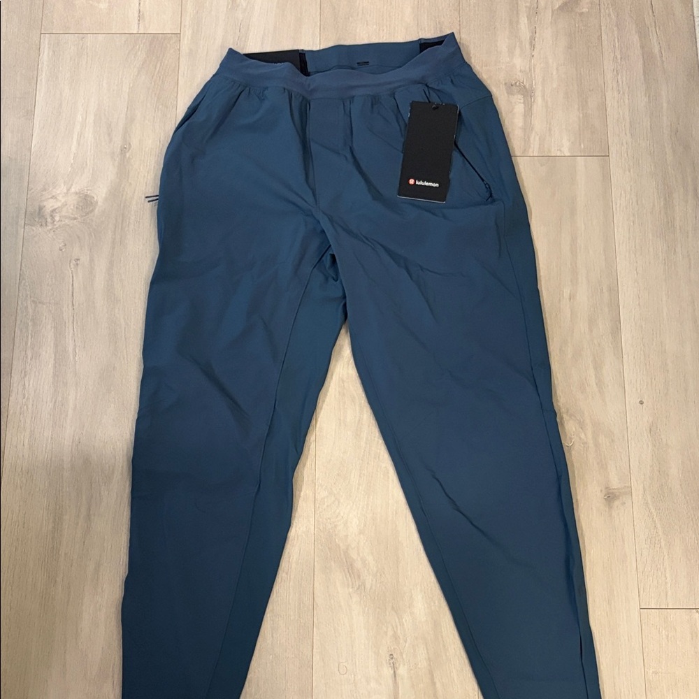 Lululemon Men's Blue Pants